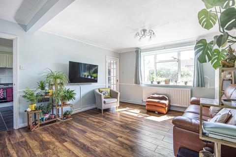 5 Cranbrook Close, Bromley, BR2 7QA
