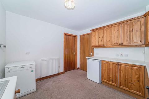 10 Angus Crescent, Crieff, PH7 4LF