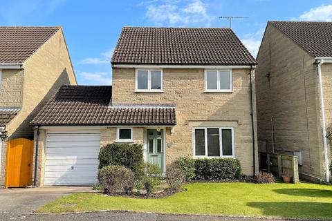 10 Greenway Close, Wincanton, BA9 9RH