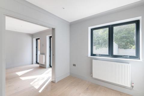 Flat 1, Hawkins House, 16a Beardell Street, London, SE19 1TP
