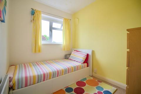 27 Averil Road, Leicester, LE5 2DD