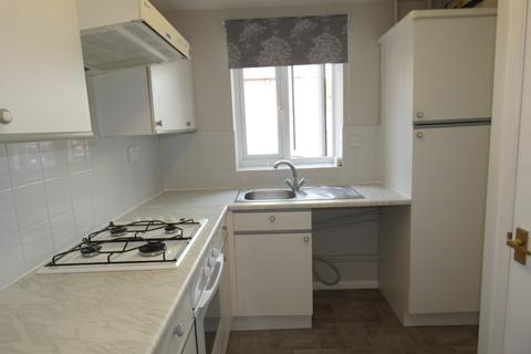 2 bedroom end of terrace house to rent, Sycamore Drive, Desborough NN14