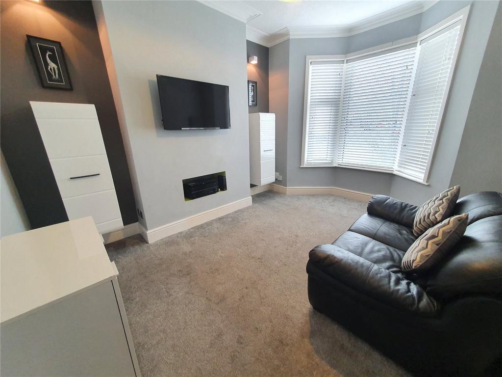 Franklin Road, Blackburn, BB2 2 bed terraced house £110,000