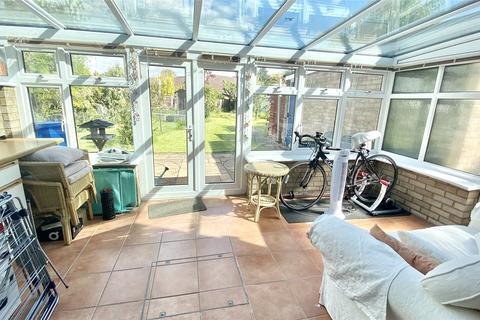 21 Edenham Crescent, Reading, RG1 6HU