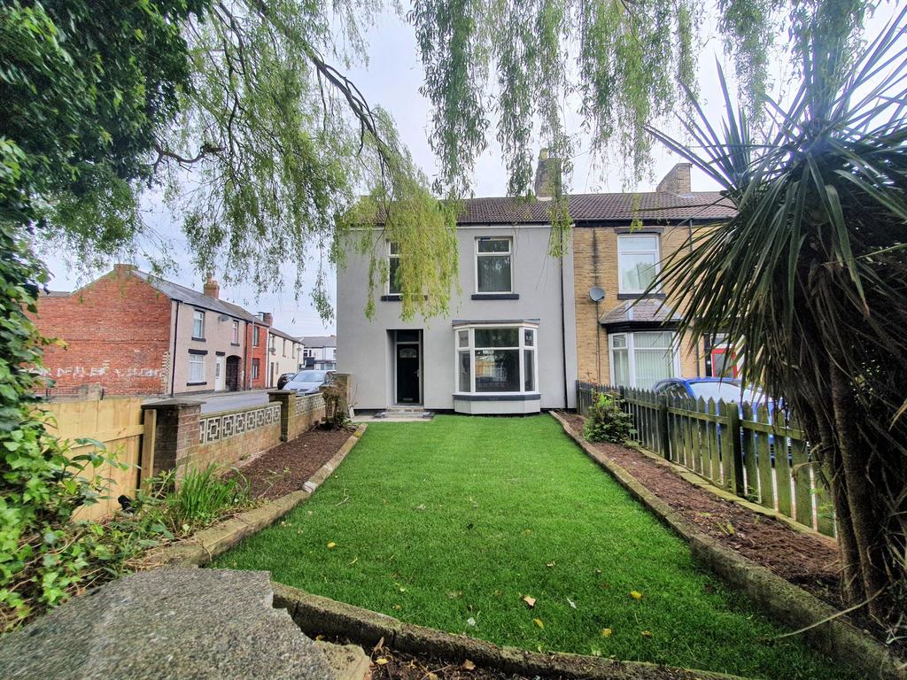 Wesley Crescent, Shildon, DL4 1NQ 3 bed end of terrace house £94,000