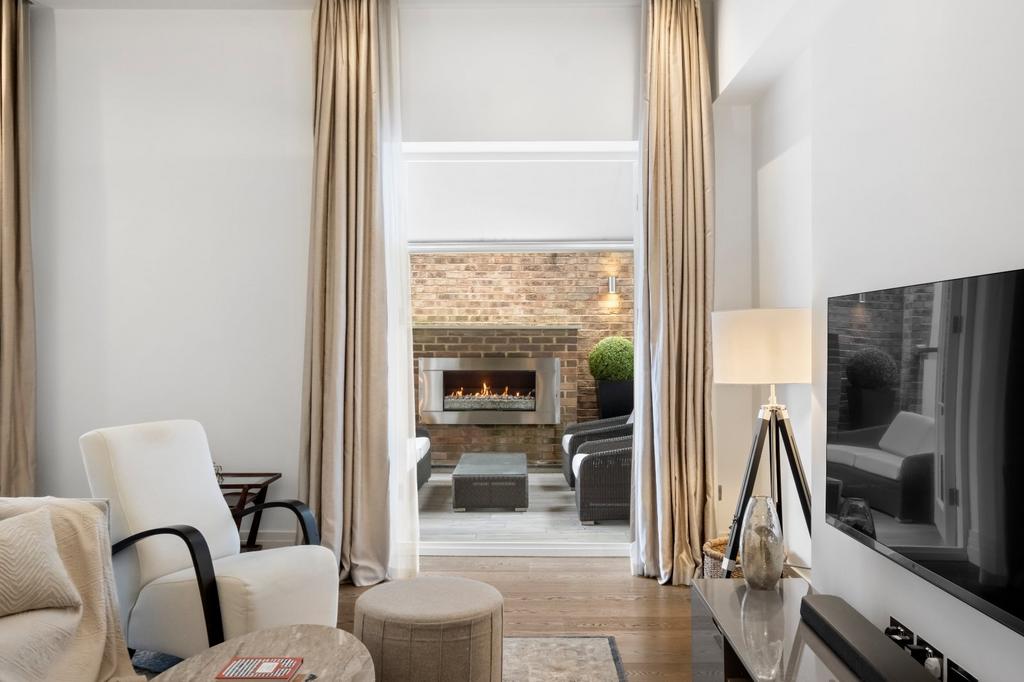 Apartment in London - View 2