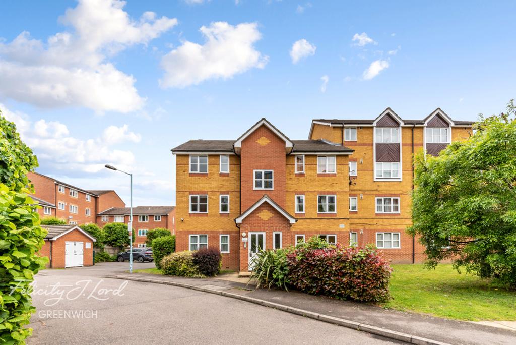 Compass House, Armoury Road, London... 1 bed apartment £250,000