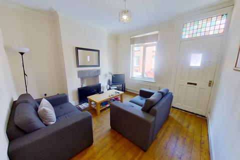 3 bedroom house to rent, Beamsley Grove, Hyde Park, LEEDS