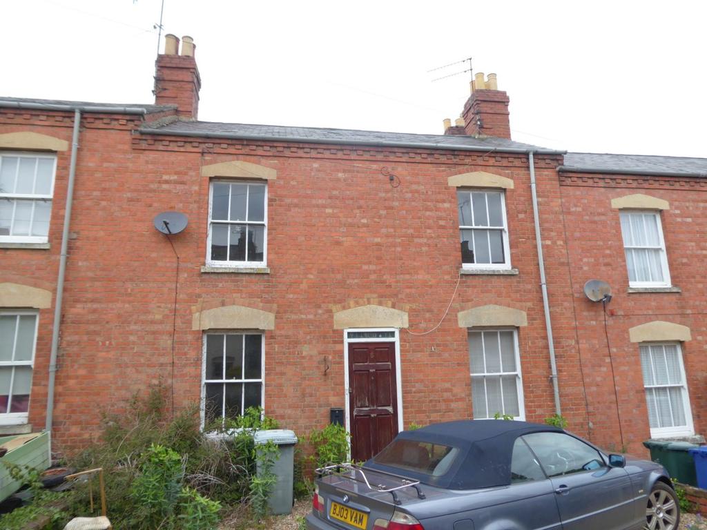 Milton Street, Banbury 3 bed terraced house £250,000