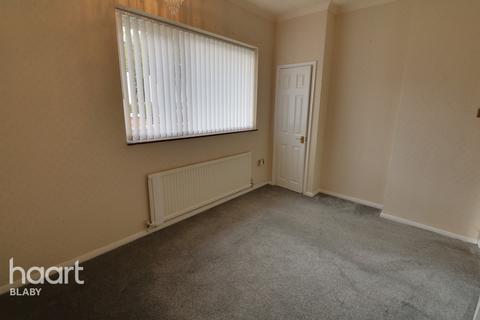 12 Trinity Road, Whetstone, Leicester, LE8 6JW