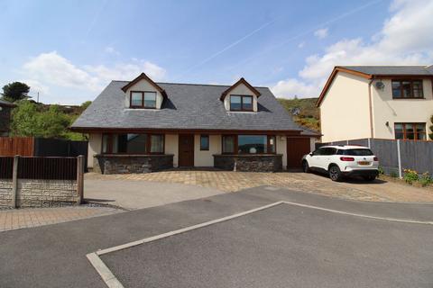 6 Marian Close, Tredegar, NP22 3QX