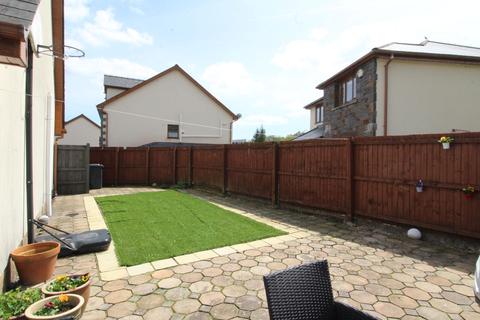 6 Marian Close, Tredegar, NP22 3QX