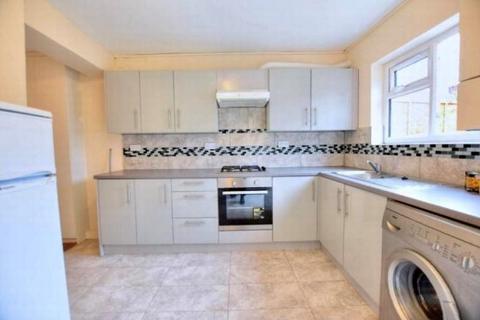 324 Heathway, Dagenham, RM10 8LU
