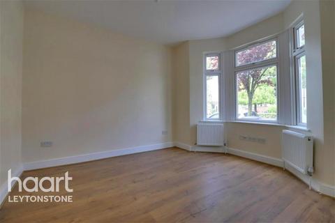 4 bedroom terraced house to rent, Matlock Road, E10