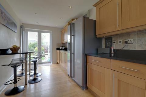 41 Meadow Side Road, East Ardsley, Wakefield, WF3 2LZ
