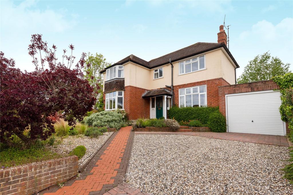 Arthur Road, Wokingham, Berkshire, RG41 3 bed detached house £825,000