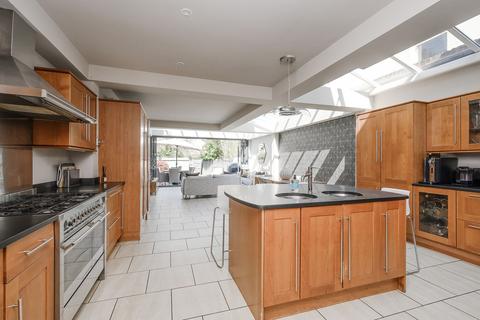 12 Foley Road, Claygate, Esher, KT10 0ND