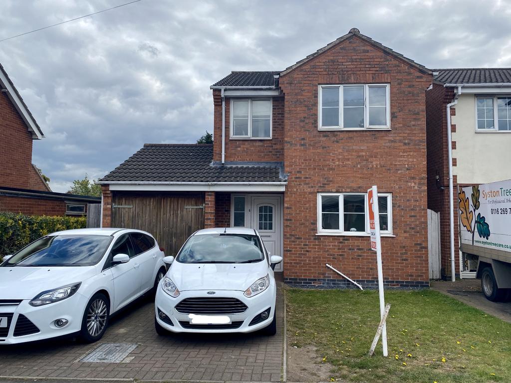 Highway Road,Thurmaston,Leicester,LE4... 3 bed detached house £247,000