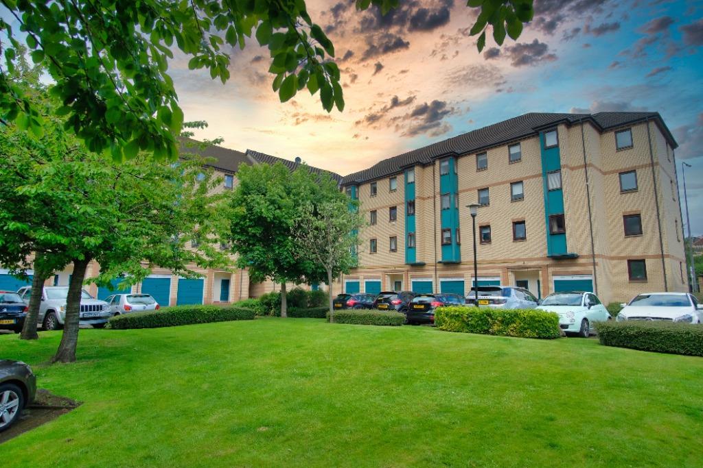 Rutland Court, Flat 2/2, Kinning Park, Glasgow, G51 1JZ 2 bed flat £
