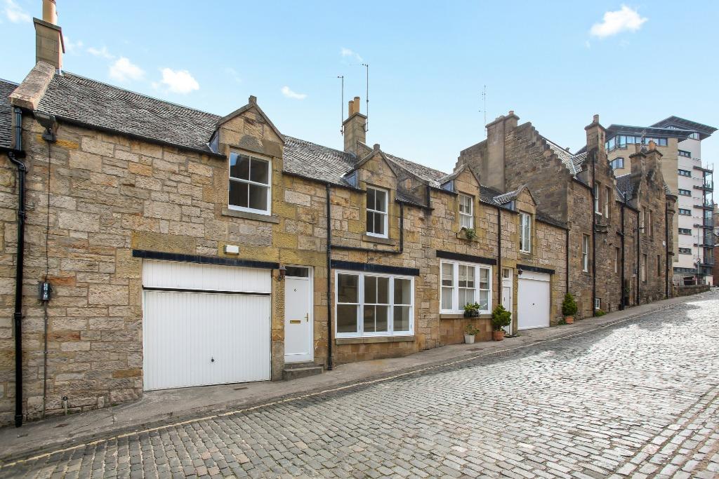 Sunbury Mews, Dean Village, Edinburgh, EH4 3 bed mews to rent £2,100