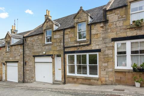 3 bedroom mews to rent, Sunbury Mews, Dean Village, Edinburgh, EH4