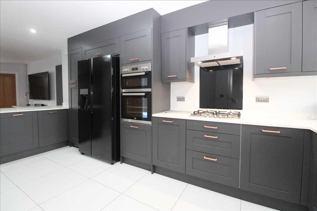 Hartford Gardens, East Hartford, Cramlington 4 bed terraced house £