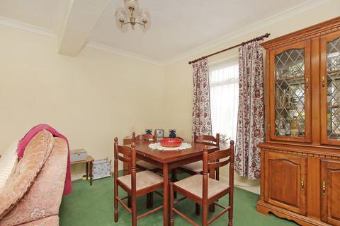 147 Hazlebarrow Crescent, Sheffield, S8 8AP