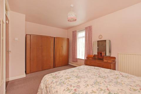 147 Hazlebarrow Crescent, Sheffield, S8 8AP