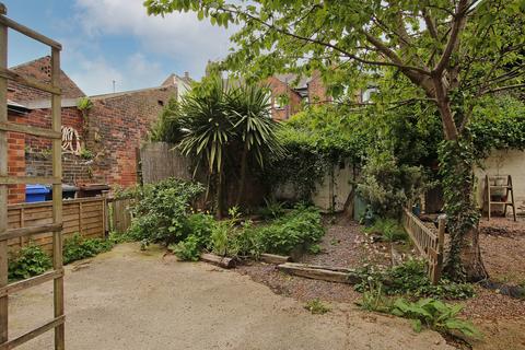 80 Coniston Road, Sheffield, S8 0UT