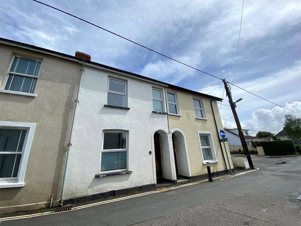 South Street, Braunton 2 bed terraced house £250,000