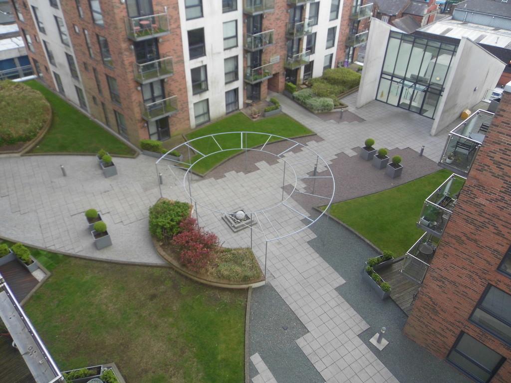Cedar Court, The Radius, Prestwich, M25 2 bed apartment £175,000