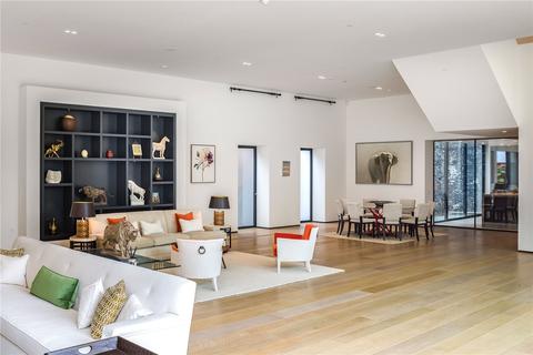 21 - 23 Upper Cheyne Row, London, SW3 5JW