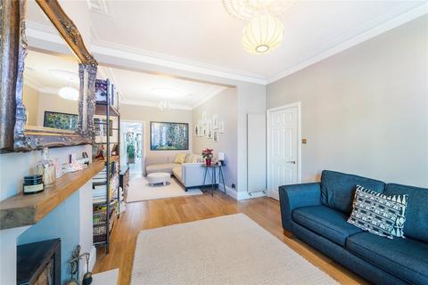 4 bedroom terraced house to rent - Meon Road, London, W3
