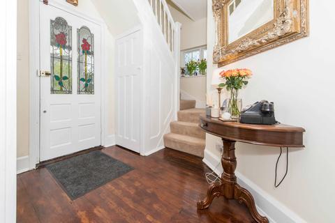 105 Boundary Road, Wallington, SM6 0TE