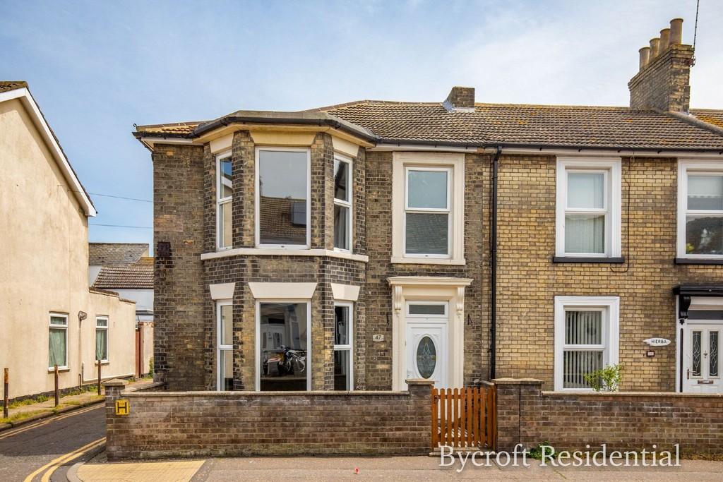 Nelson Road North, Great Yarmouth 5 bed end of terrace house for sale