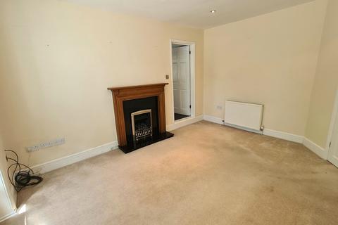 2 bedroom ground floor maisonette for sale - High Street, Brackley