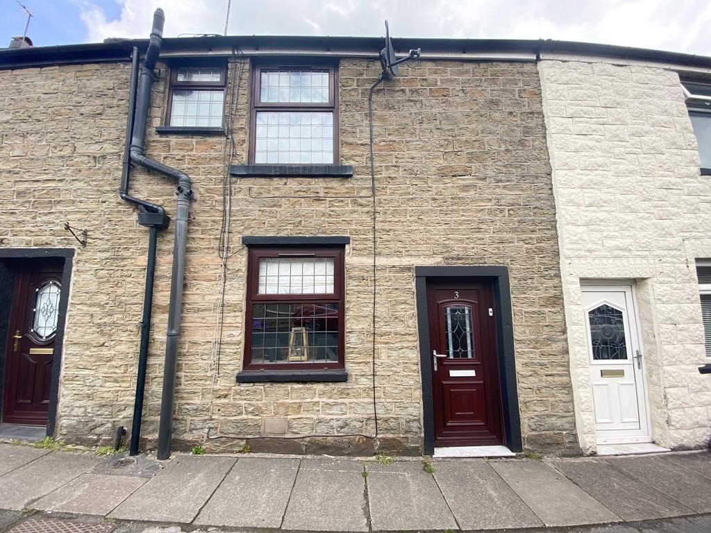 Bog Height Road, Darwen 2 bed cottage £150,000
