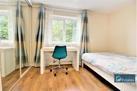 73 Cherry Tree Drive, Coventry, CV4 8LW