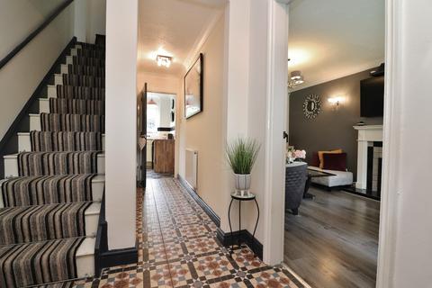 8 Haig Close, Sutton Coldfield, B75 6PJ