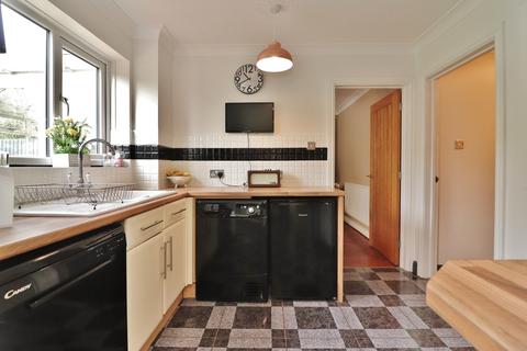8 Haig Close, Sutton Coldfield, B75 6PJ