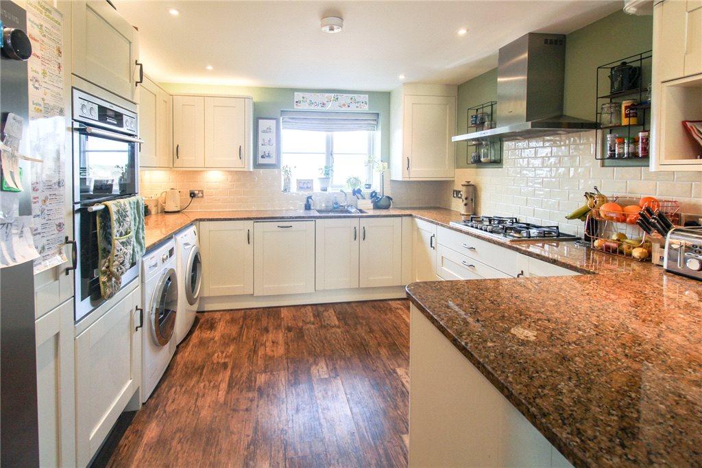 Hepworth Way, Skipton, North Yorkshire 4 bed detached house for sale £449,950