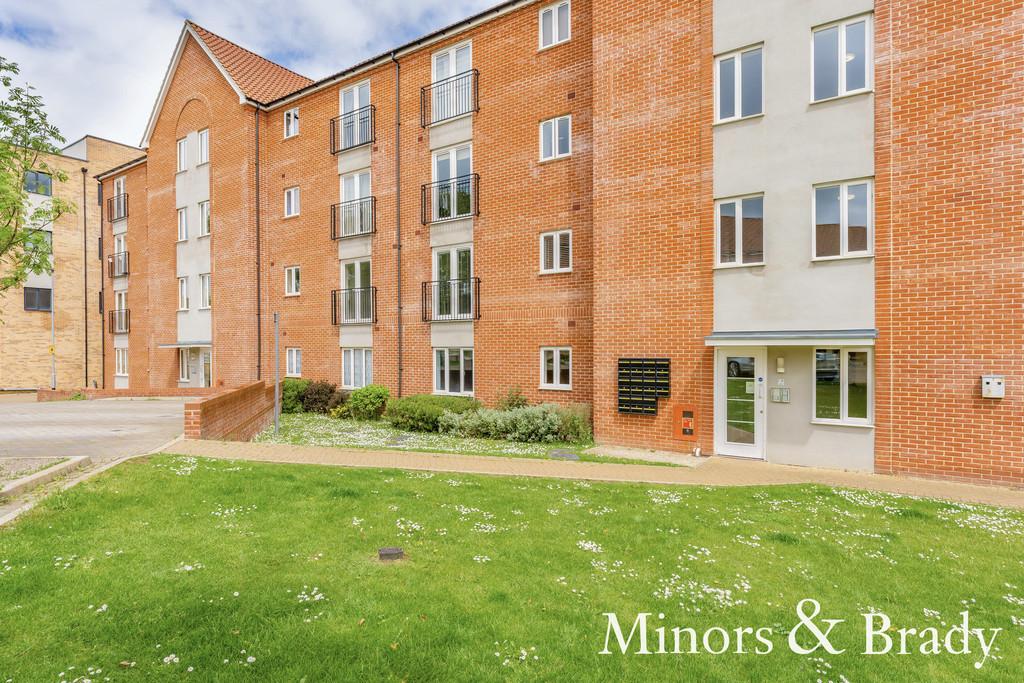 Brazen Gate, Norwich 2 bed apartment £1,050 pcm (£242 pw)