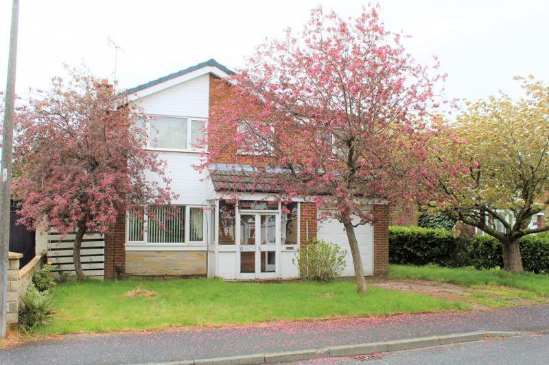 Alvanley Court, Fairweather Green... 5 bed detached house £275,000