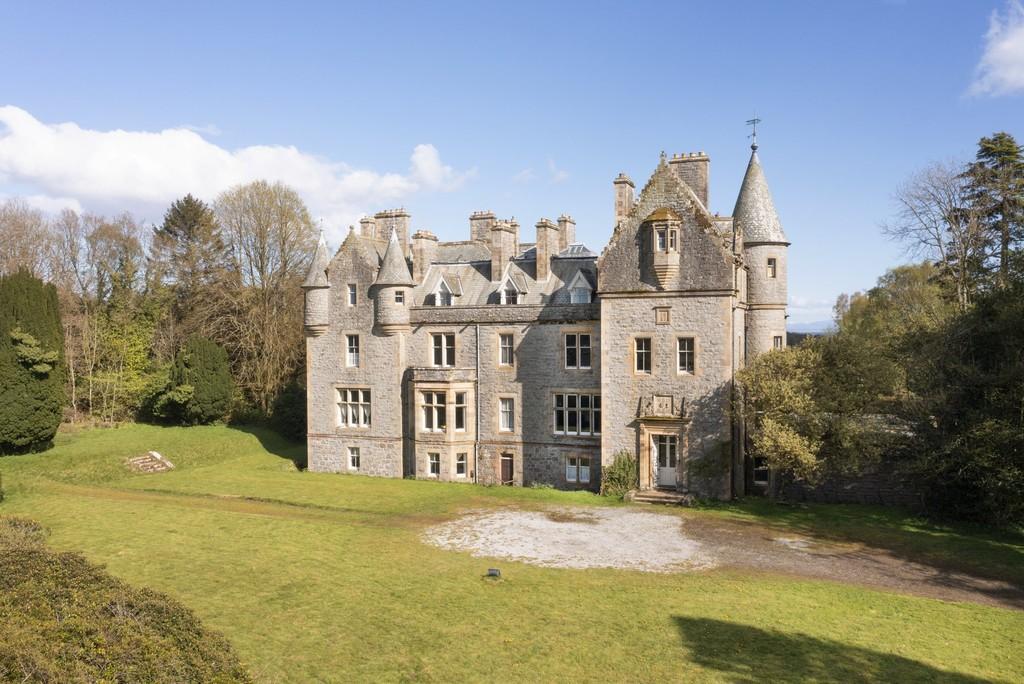 Spectacular Scottish castles and estates for sale - Country Life