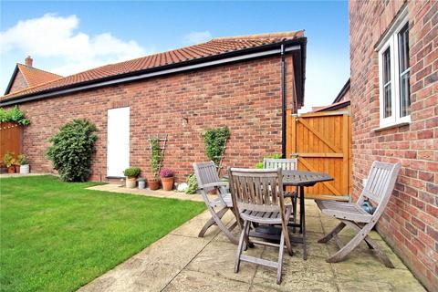 2 bedroom semi-detached house to rent, Nelson Close, Poringland, Norwich, Norfolk, NR14