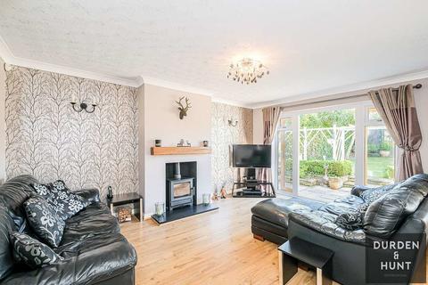 5 Coopers Mews, Ongar, CM5 9AJ