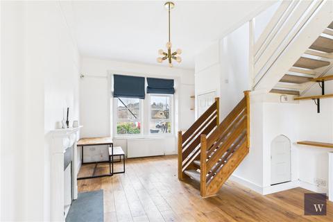 2 bedroom apartment to rent, Kempshott Road, London, SW16