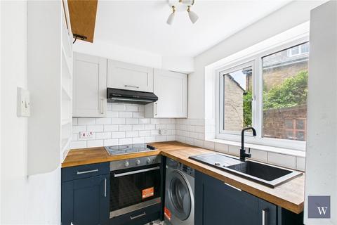 2 bedroom apartment to rent, Kempshott Road, London, SW16