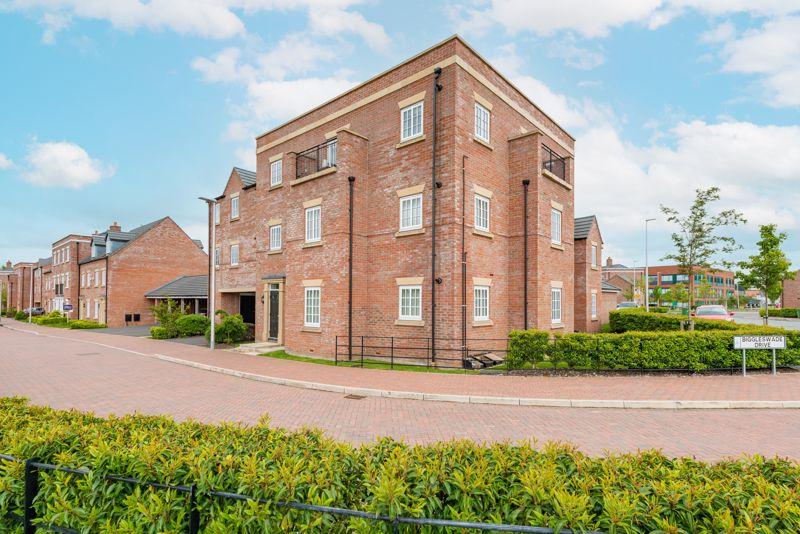 Biggleswade Drive, Runcorn 2 bed apartment £140,000