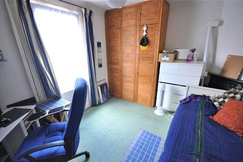 84 Argyle Street, Swindon, SN2 8AR